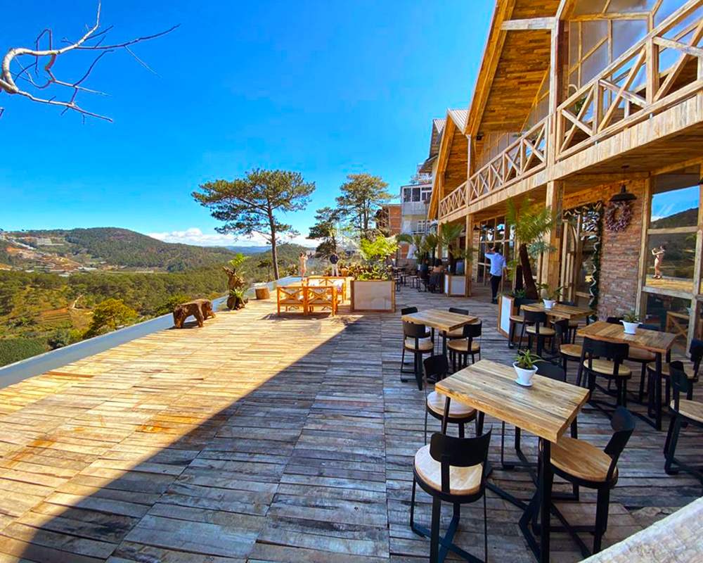 Dalat Mountain View với view núi Langbiang hùng vĩ